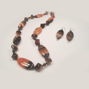 Set of necklace and earrings made with Agates (Red and Black Agate), Obsidian, and Crystals
