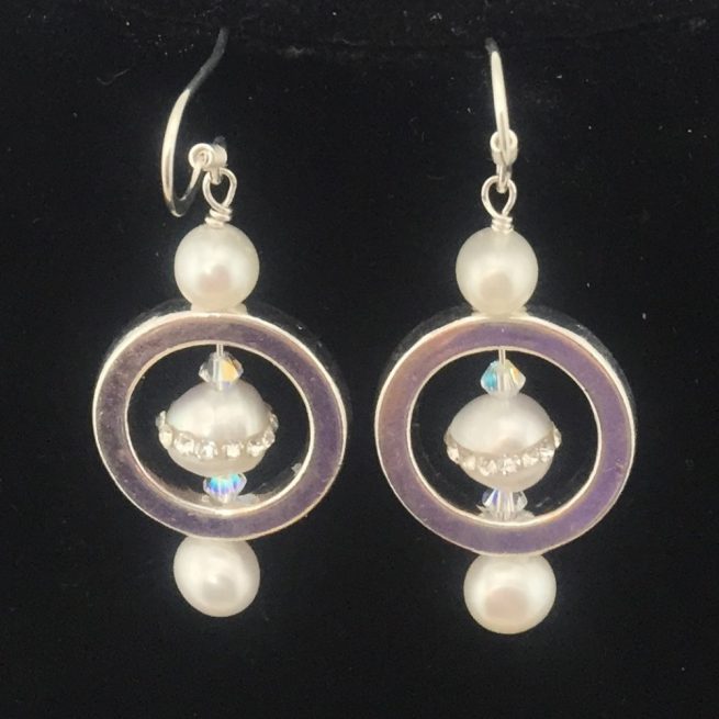 Fresh water pearls, silver and crystal earrings