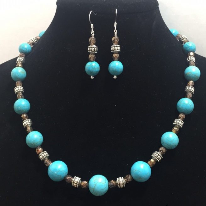 Set made with Turquoise and Crystals