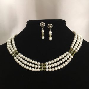 Freshwater pearls, Peridot, Sterling Silver Necklace and Earrings
