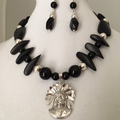 Silver, Onyx, Agate and Wood Necklace and Earrings Set